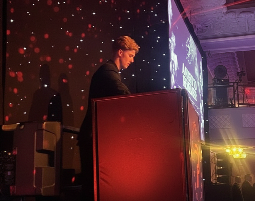 DJ Niall Ellis